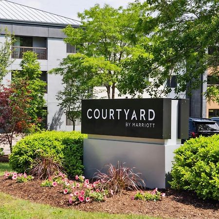 Hotel Courtyard Burlington Williston Exteriér fotografie